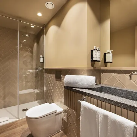 Exe Essenzia Hotel