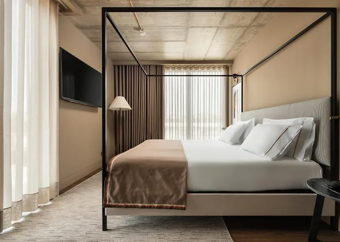 Exe Essenzia Hotel 4*