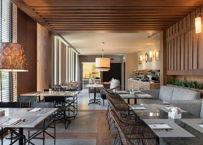 Dorma Essenzia Porto 4*