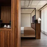 Dorma Essenzia 4*