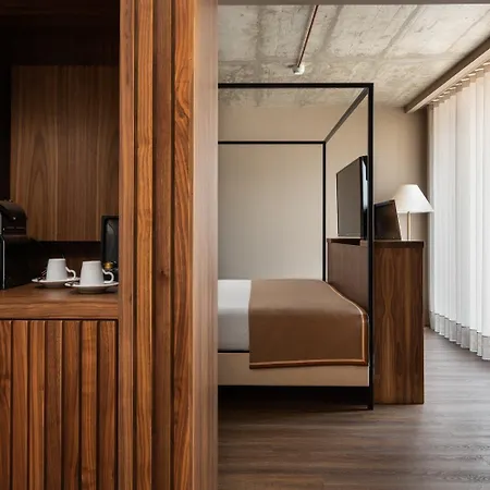 Exe Essenzia 4* Porto