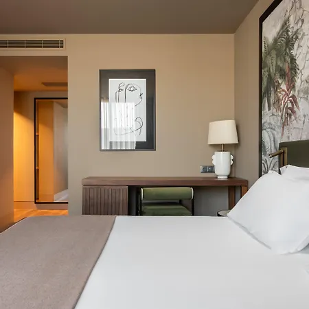 Exe Essenzia 4* Porto
