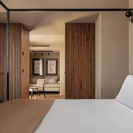 Dorma Essenzia Hotel 4*