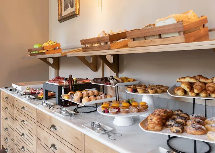 Exe Essenzia Hotel 4*